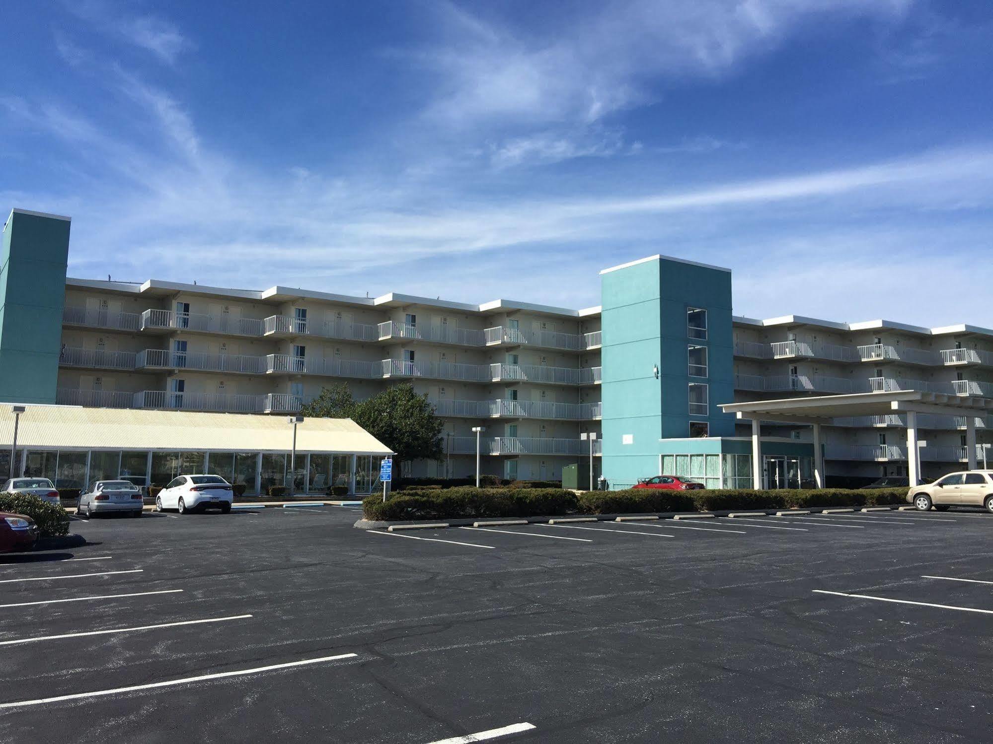 Bay Club Resort By Kees Vacations Ocean City Exterior photo