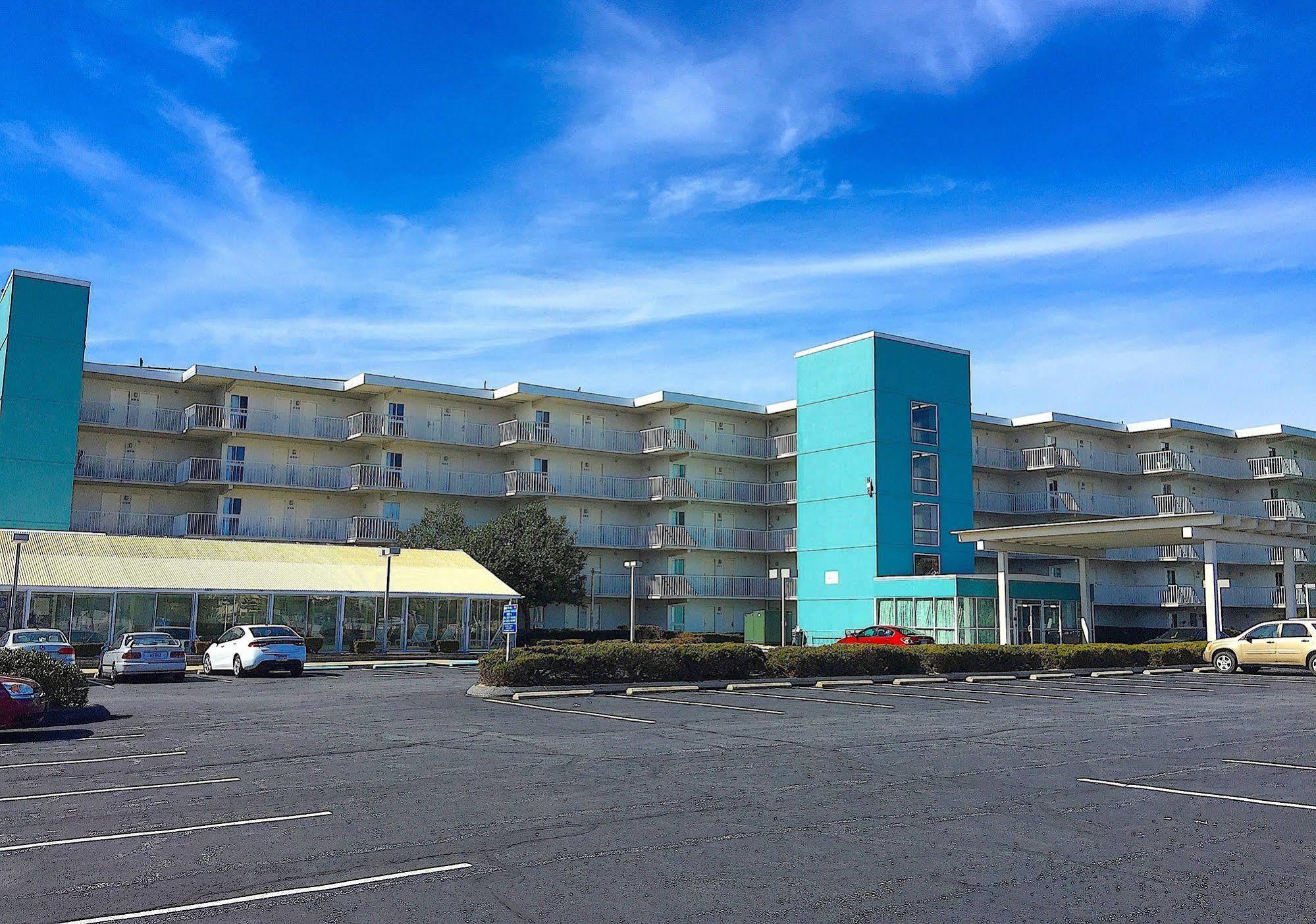 Bay Club Resort By Kees Vacations Ocean City Exterior photo