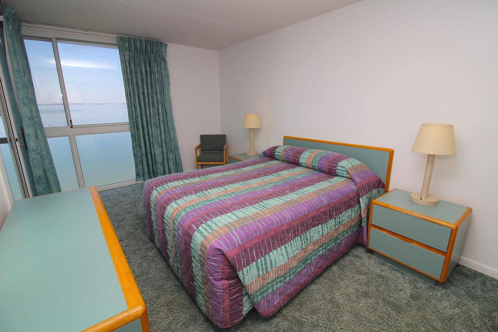 Bay Club Resort By Kees Vacations Ocean City Exterior photo