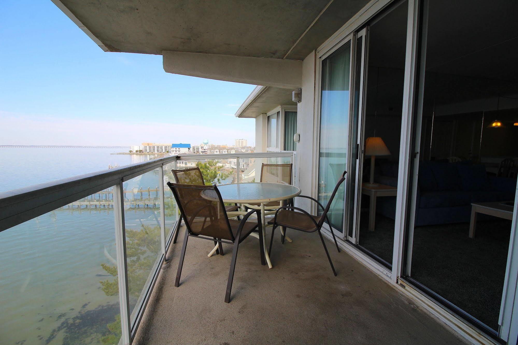 Bay Club Resort By Kees Vacations Ocean City Exterior photo